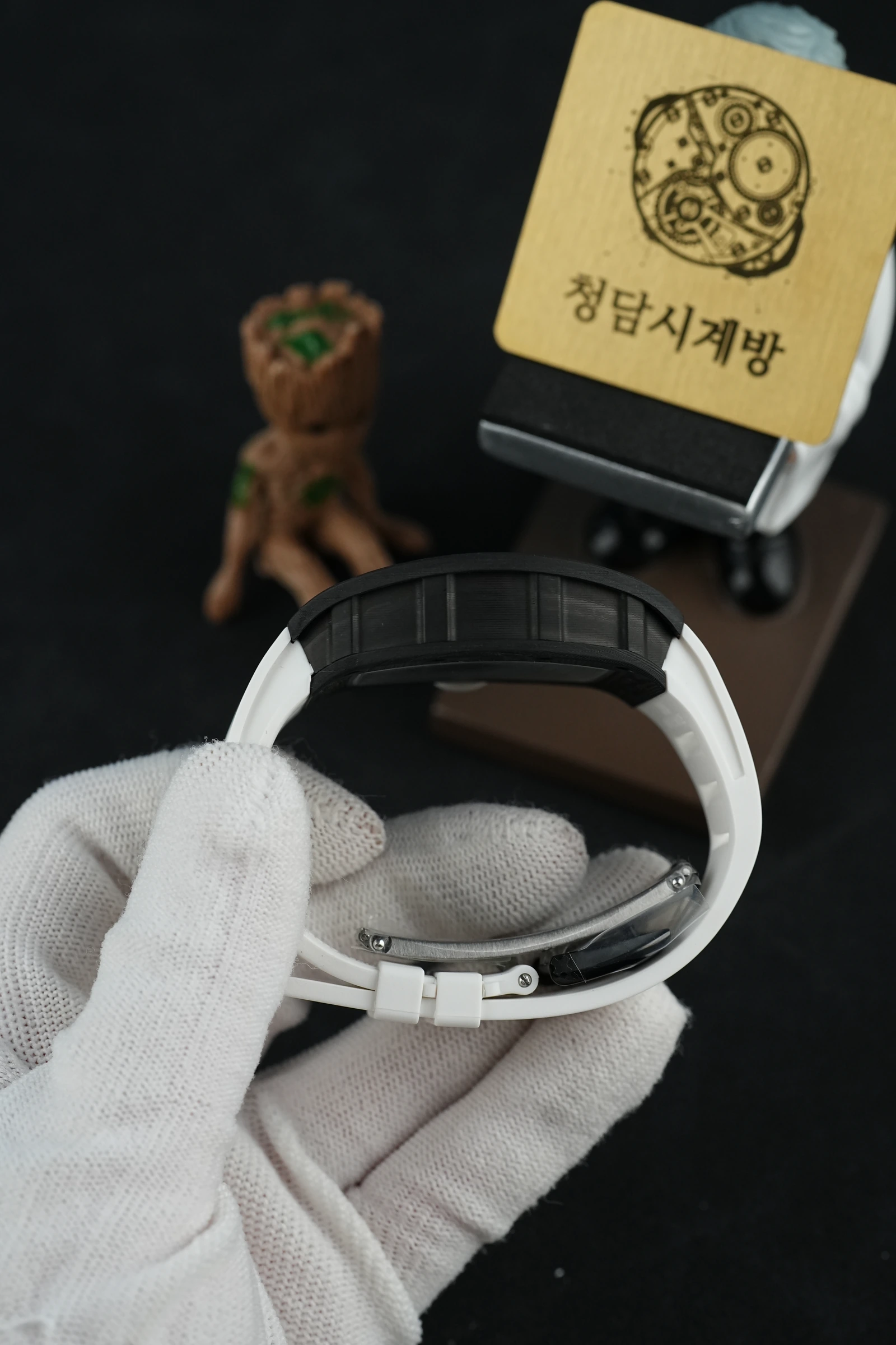 리처드밀 RM 055 버바 왓슨 블랙 화이트 러버 상세 이미지 10