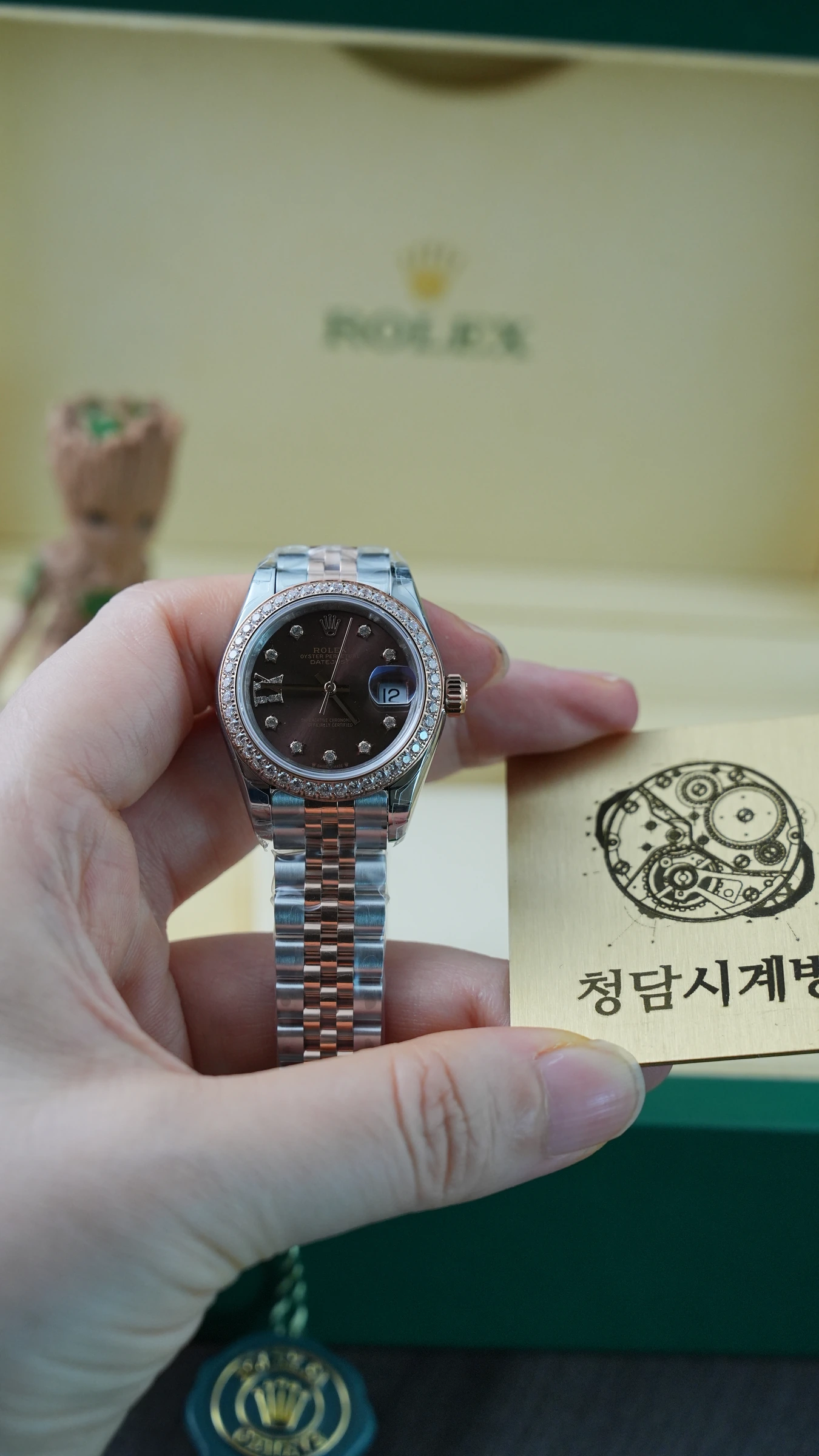 롤렉스 레이디 데이저스트 초코 다이아베젤 상세 이미지 9