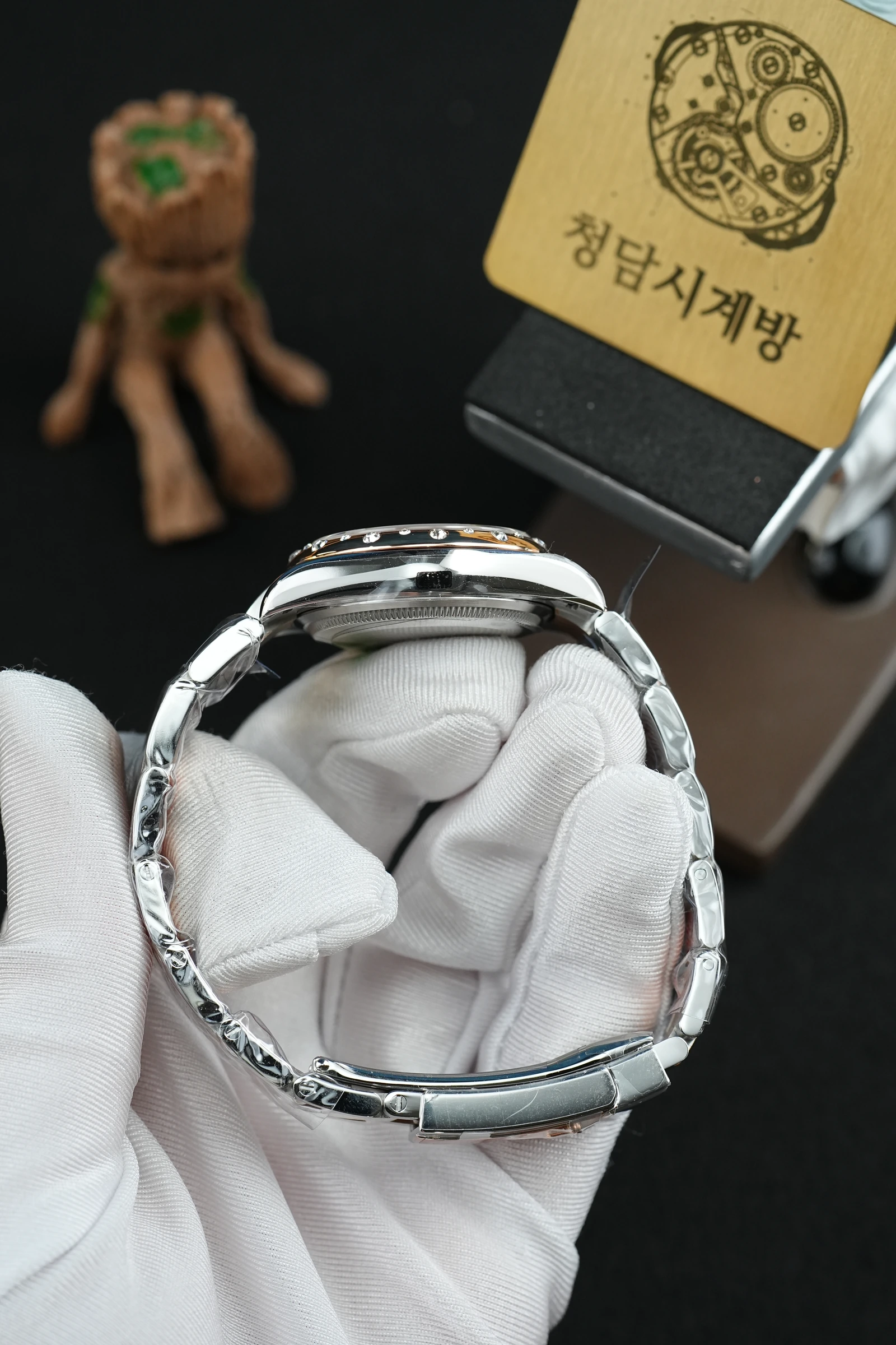 롤렉스 레이디 데이저스트 초코 로만 돔다이아베젤 오이스터스트랩 31mm 상세 이미지 4
