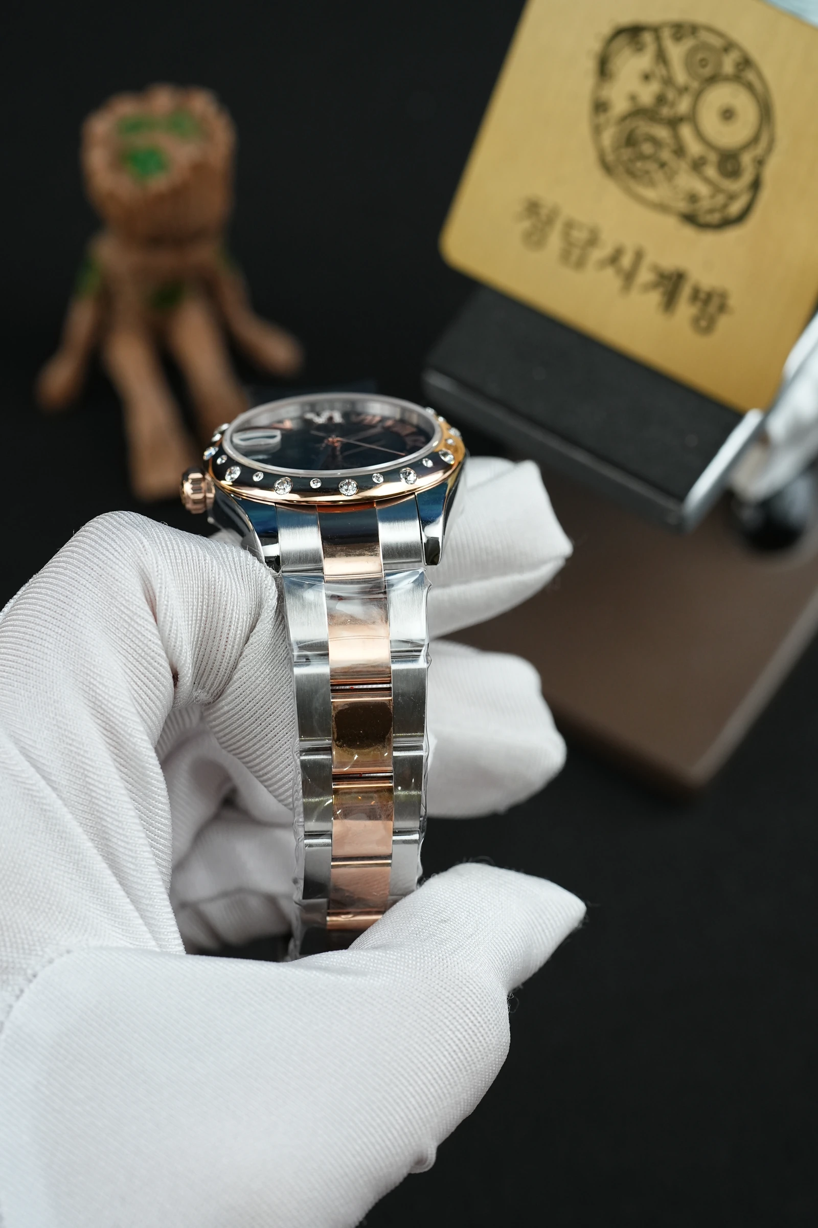 롤렉스 레이디 데이저스트 초코 로만 돔다이아베젤 오이스터스트랩 31mm 상세 이미지 7