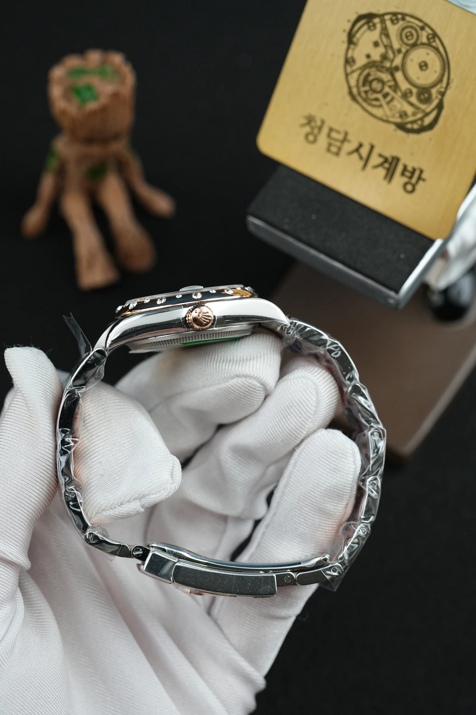 롤렉스 레이디 데이저스트 초코 로만 돔다이아베젤 오이스터스트랩 31mm 상세 이미지 9