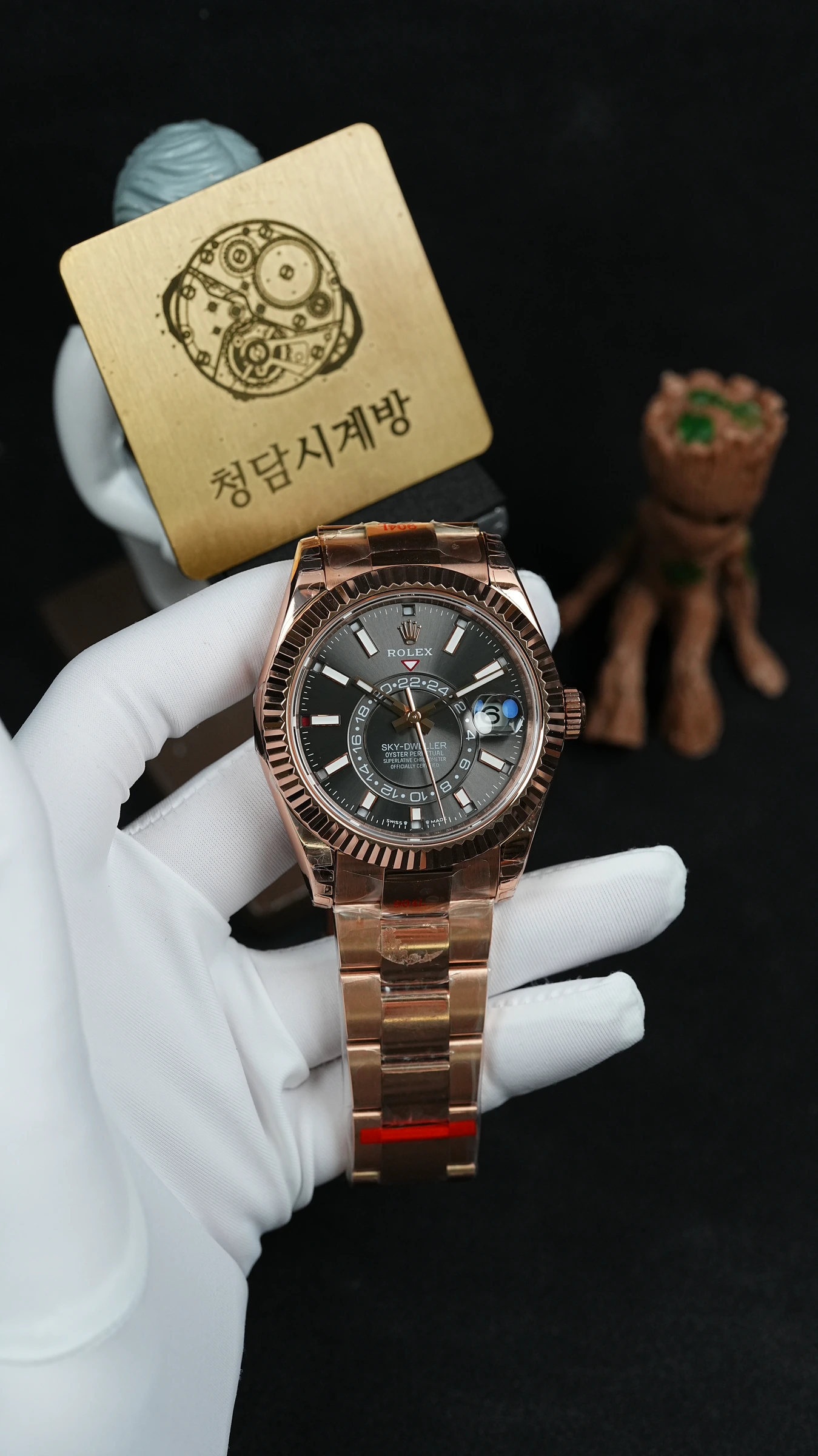 롤렉스 스카이드웰러 다크로듐 로즈골드 상품 이미지 1
