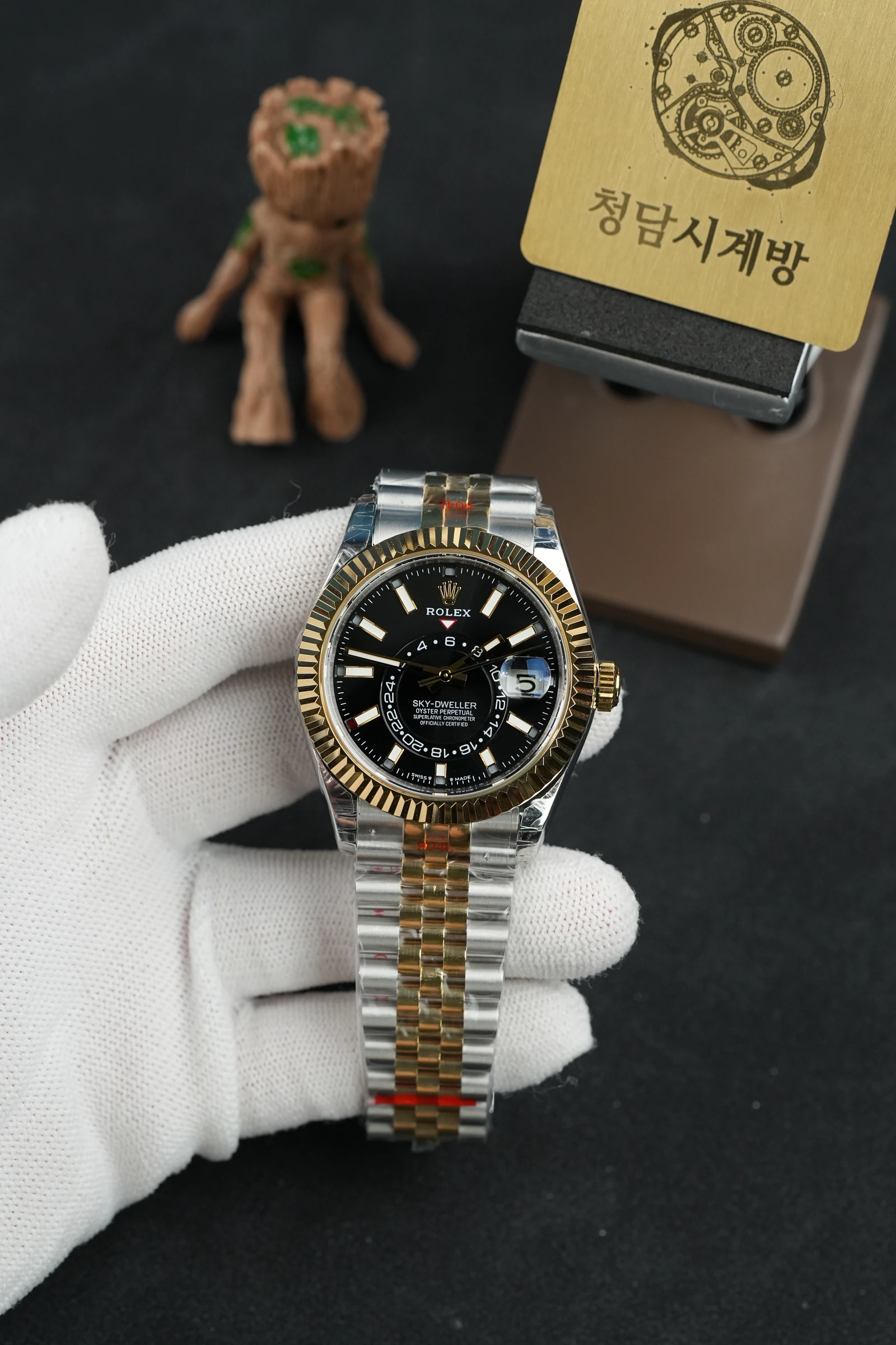 롤렉스 스카이드웰러 블랙 옐로우골드콤비 상품 이미지 1