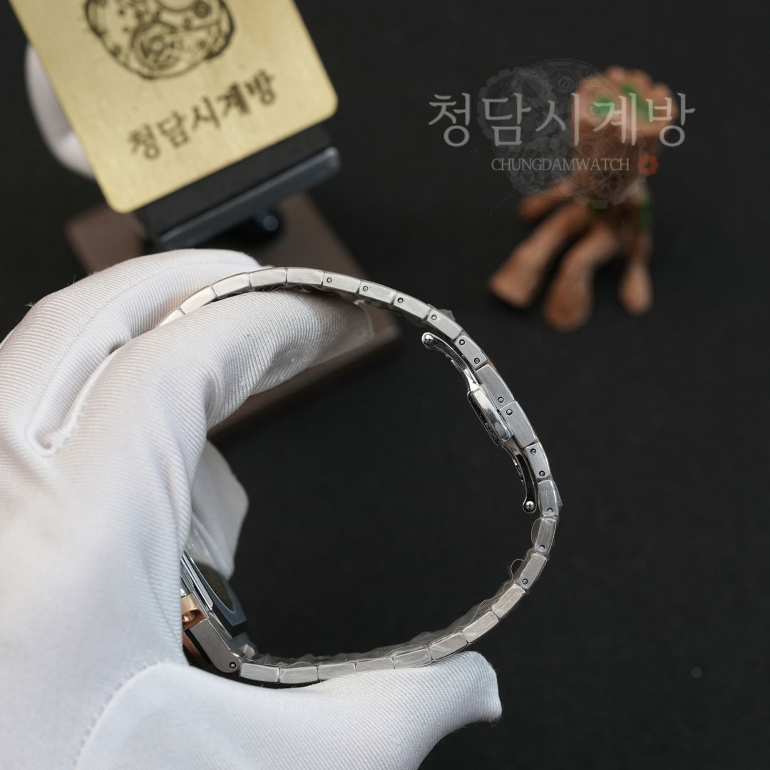 파텍필립 큐비투스 블루 콤비 상세 이미지 4