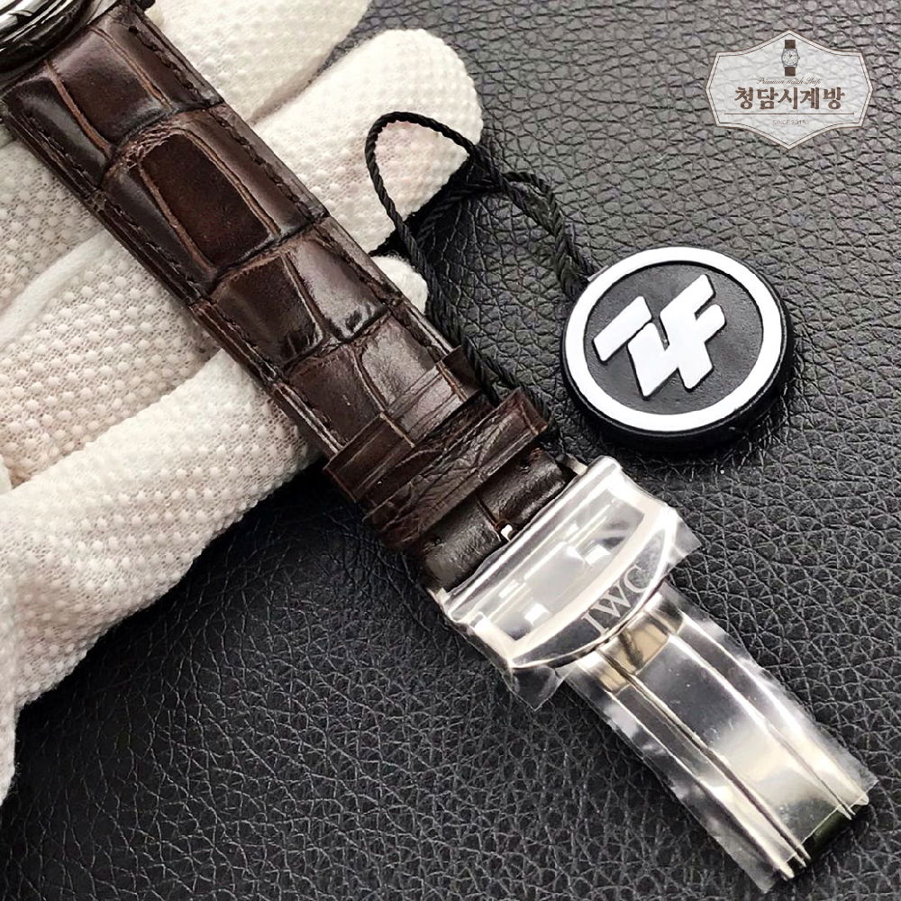 IWC 포르토피노 크로노 실버 상세 이미지 7