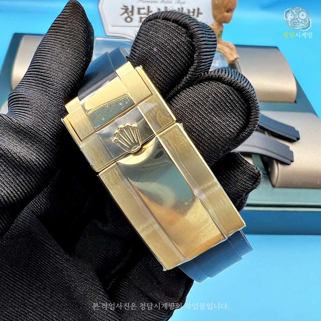 롤렉스 데이토나 검판 옐로우골드 러버 상세 이미지 16