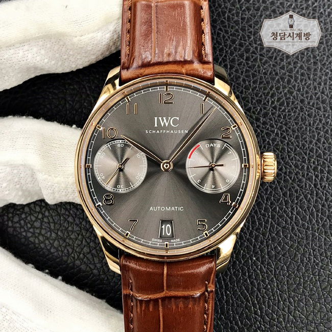 IWC 포르투기저 7DAYS 그레이 상세 이미지 3