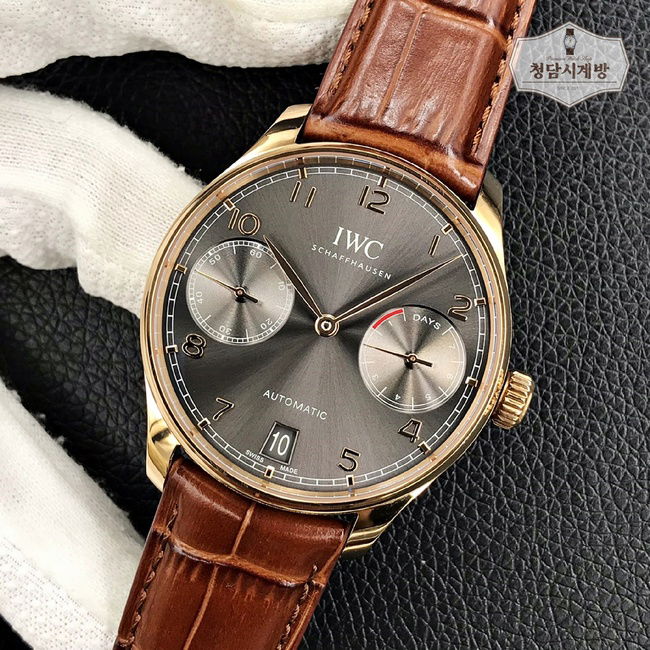 IWC 포르투기저 7DAYS 그레이 상세 이미지 8