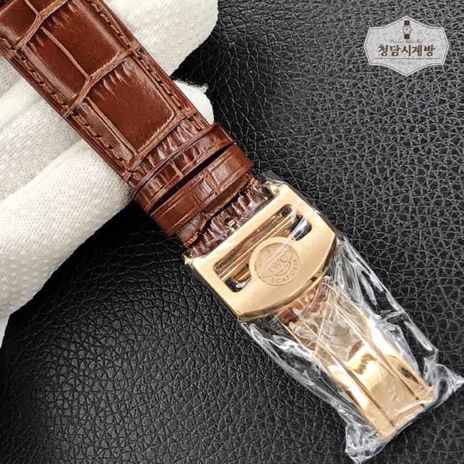 IWC 포르투기저 7DAYS 그레이 상세 이미지 5