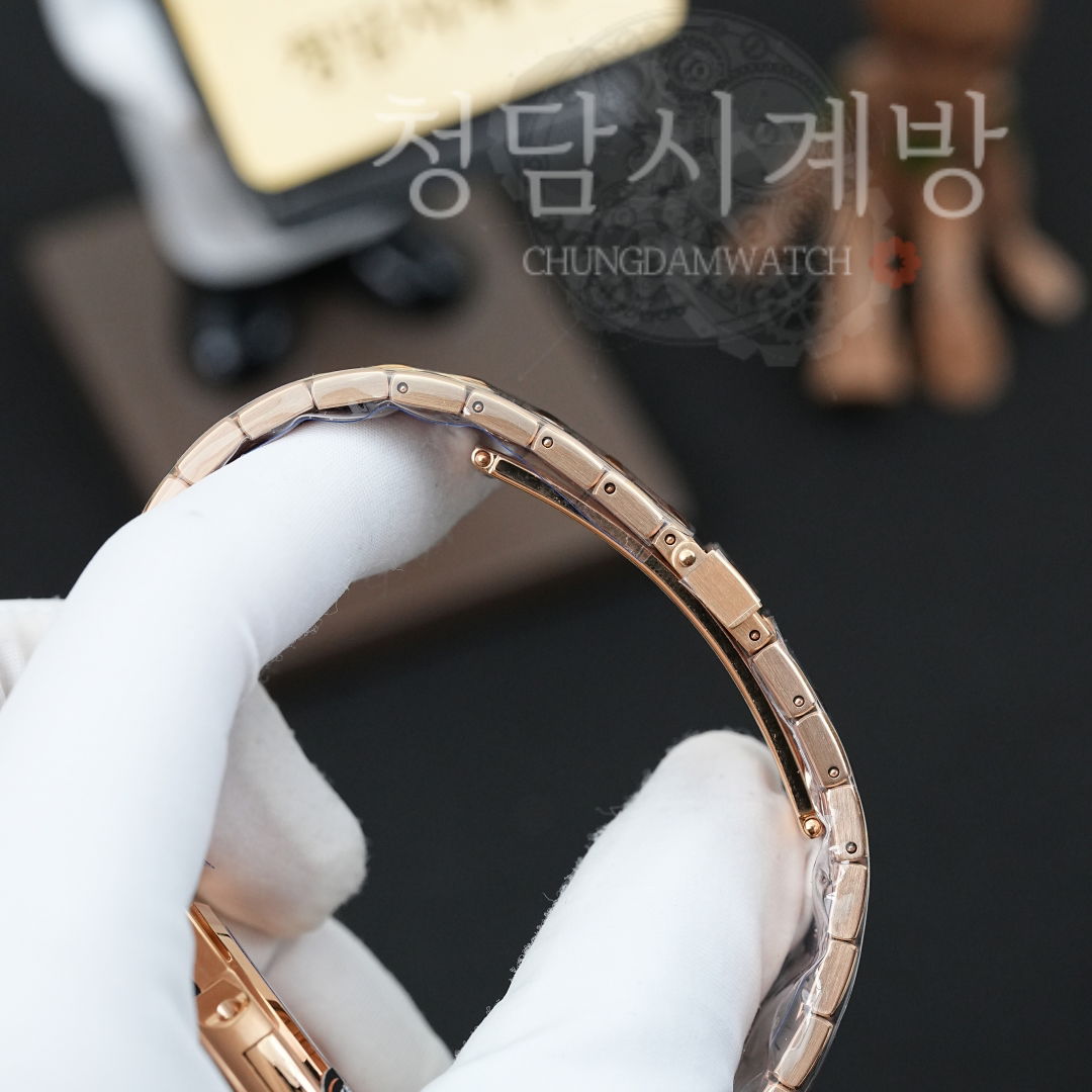 파텍필립 노틸러스 5711 골드 브라운 상세 이미지 14