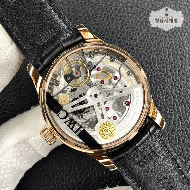 IWC 포르투기저 7DAYS 블랙 로즈골드 상세 이미지 13
