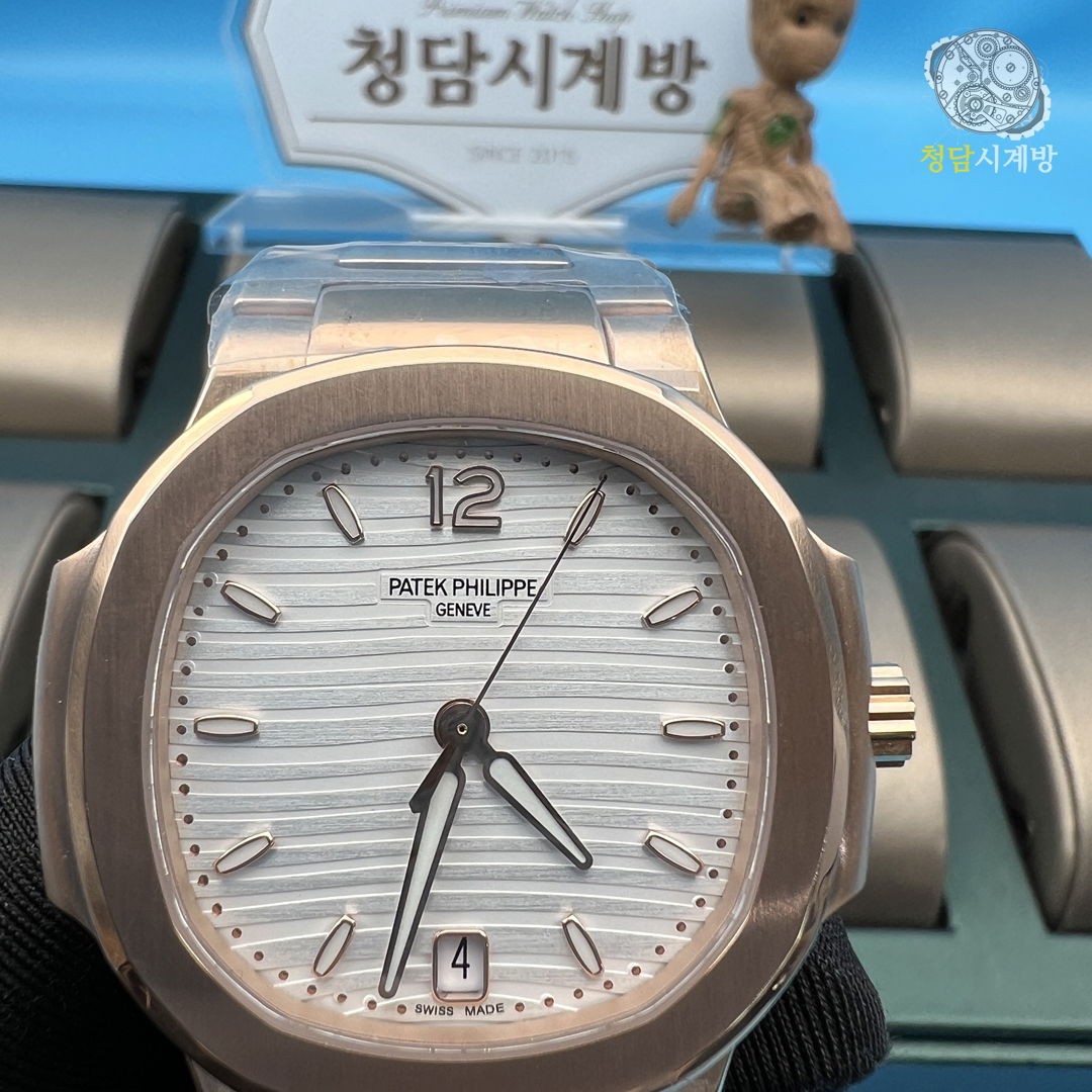 파텍필립 노틸러스 7118 금통 화이트 상세 이미지 10