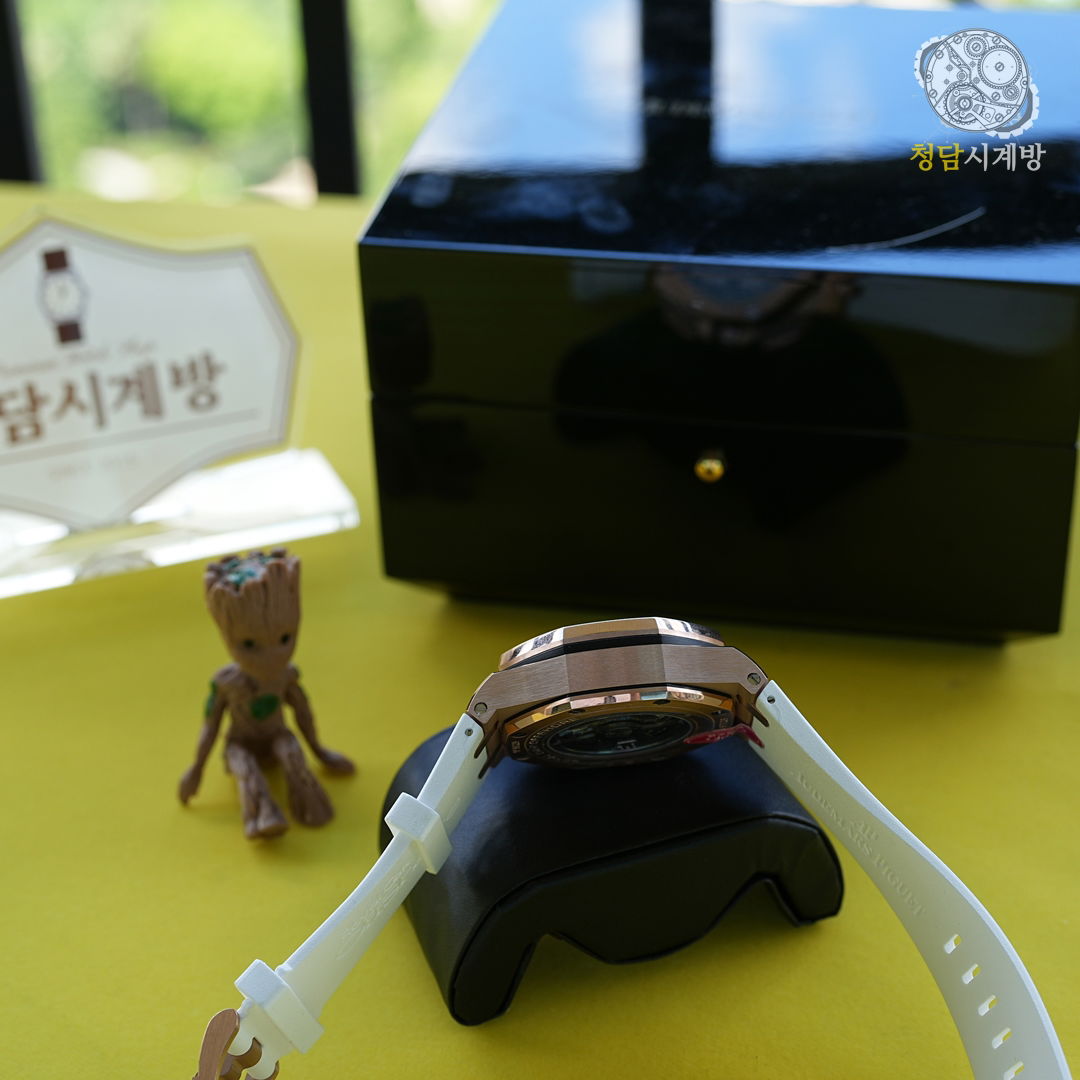오데마피게 로얄오크 오프쇼어 GOLDWHITE 상세 이미지 8